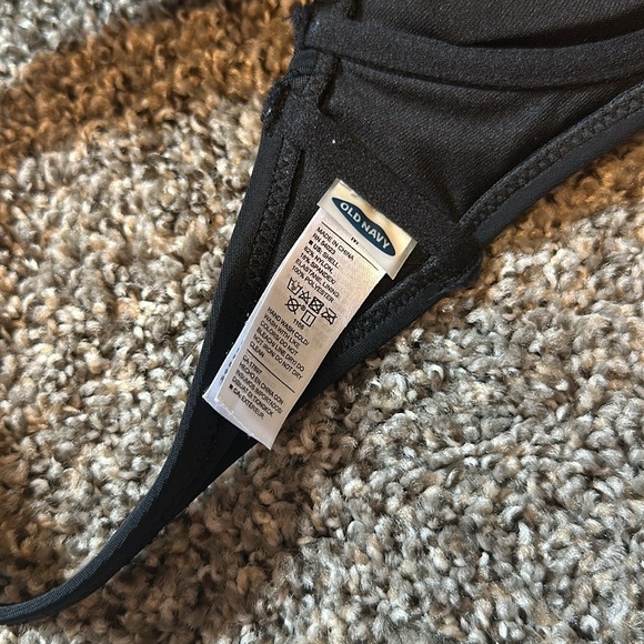 Old Navy Black Bikini Top with underwire - Picture 3 of 3